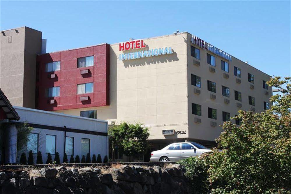 Hotel International Lynnwood Luaran gambar